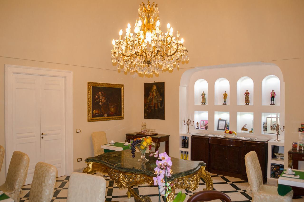 Relais La Rupe Hotel Sorrento Bagian luar foto
