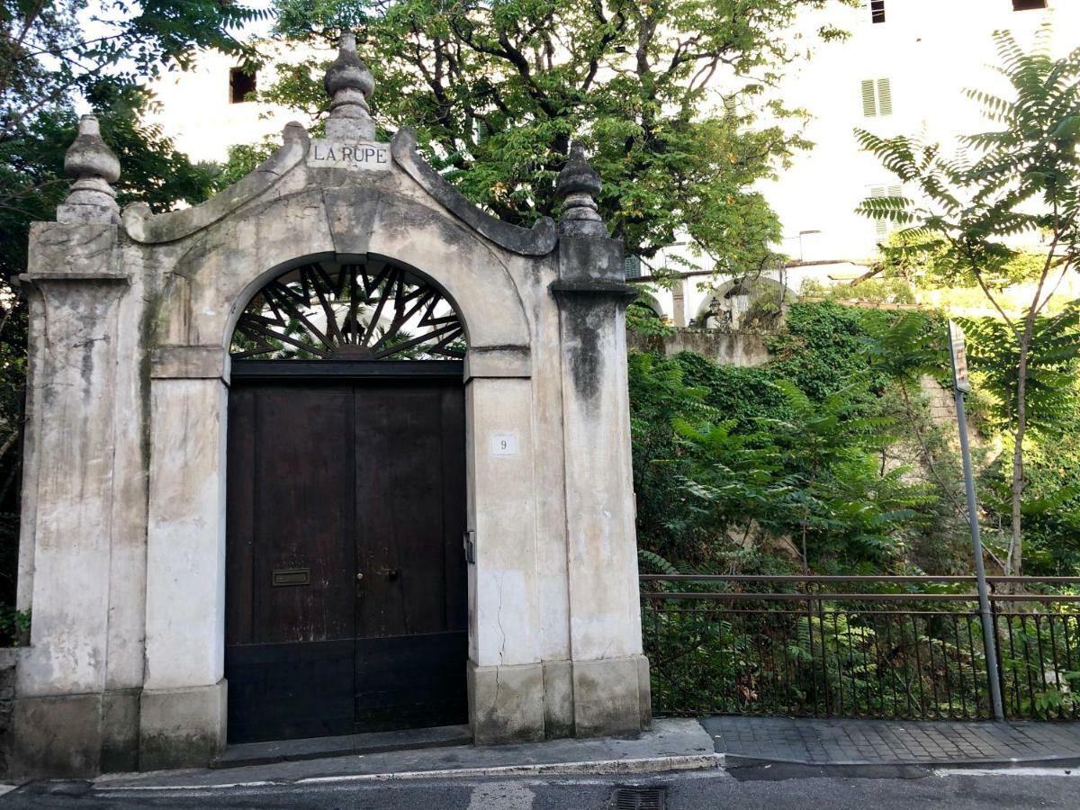 Relais La Rupe Hotel Sorrento Bagian luar foto