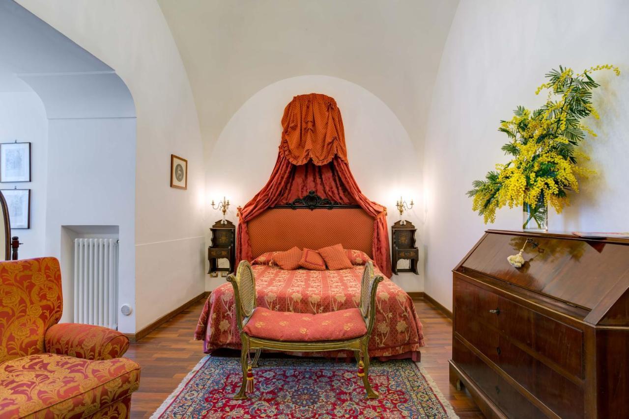 Relais La Rupe Hotel Sorrento Bagian luar foto
